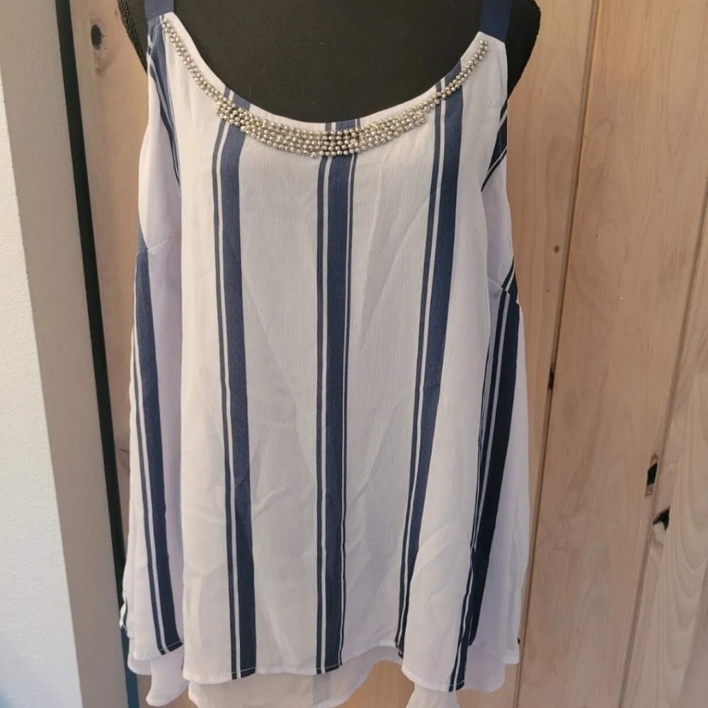 💥💥3/$24💥💥  Lane Bryant Top Size 22W